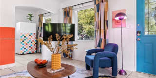 260 NE 45th St Gallery 3