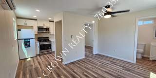 Newly Built 1 bedroom Apartment with Private yard Gallery 1