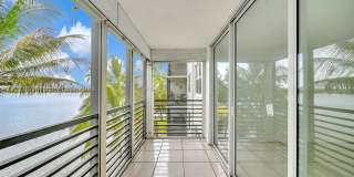 1075 NE Miami Gardens Dr Gallery 37