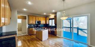 Gorgeous, Updated Home w/ Granite Counters and Wood Floors in Kitchen, Walkout Finished Basement! Gallery 12