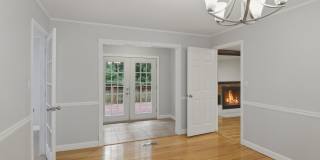 Spacious 4BR House in Signal Mountain Gallery 6