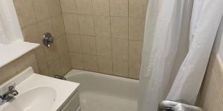 Great 3.5 Bed in Brighton - Green Line Gallery 22