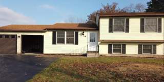 38 Loyalist Ave Gallery 1
