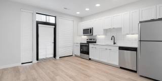 Crossline Gallery 27