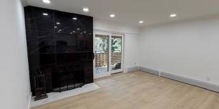 910 W Hallam Street unit: 12 Gallery 9