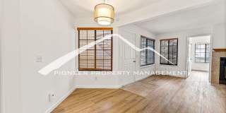 Gorgeous Condo with Washer/Dryer and Central AC Gallery 9