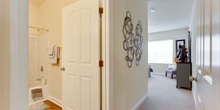 Hampton Falls Gallery 22