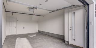 3249 Fairfax St Gallery 16