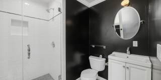 Beautiful Two-Story Burbank Home with Pool, Hardwood Floors & Guest House Gallery 39