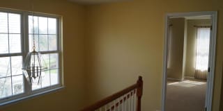 25575 AMERICA Square Gallery 69