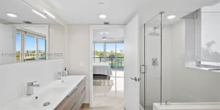 9261 E Bay Harbor Dr Gallery 30