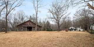9036 JEFFERY Road Gallery 47