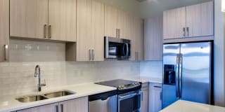 555 Ross Gallery 26