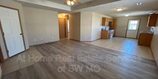 1211 N Northwood Gallery 1
