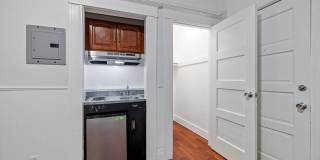 1008 Larkin Apartments Gallery 3