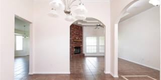2605 Wisteria Lane Gallery 6
