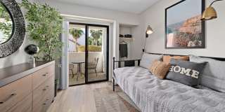 Solas Glendale Gallery 6