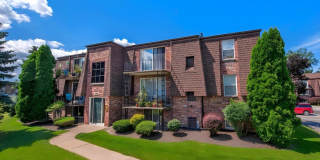 Regency Court Gallery 1