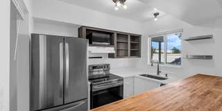 Lake Maitland Living | Mid-Century Charm Gallery 12