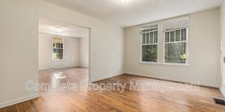 104 Henley Street Gallery 4