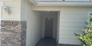 Open and Spacious in Northwest Hanford Gallery 1