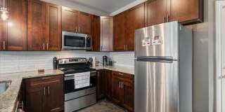5800 Club House Drive A Gallery 1
