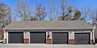 Varia at Oakcrest Gallery 14