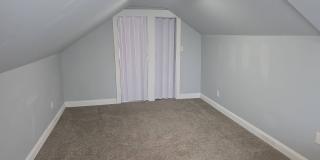Available Now: Cozy 3-Bedroom Single-Family Home in a Prime Location Available Now: Cozy 3-Bedroom Single-Family Home in a Prime Location Gallery 9