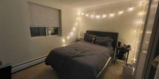 Charming 2 Bedroom-No Broker Fee Gallery 5