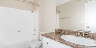 Carlyle Square Apartment Homes Gallery 39