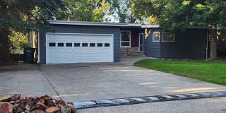 Massive - Remodeled 5 bedroom home!! Gallery 1