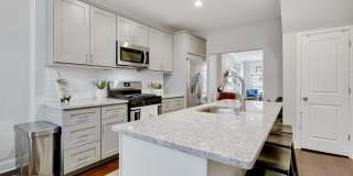 413 S EAST Avenue Gallery 8