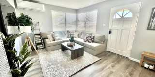 Fully Furnished 2BR Home with Huge Yard & Stunning Views – In-Unit Washer/Dryer! Gallery 6