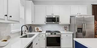 Ellery Lane Gallery 9