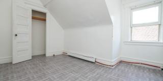 26-28 Treacy Ave 3rd Floor Gallery 12