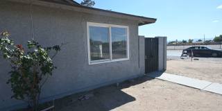 2 Bedroom Apartment - NO PETS - 2334 Lamb Blvd Gallery 1
