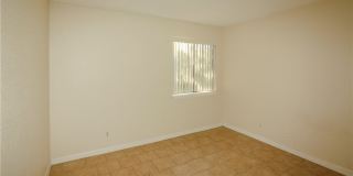 2835 Winkler Avenue Gallery 8