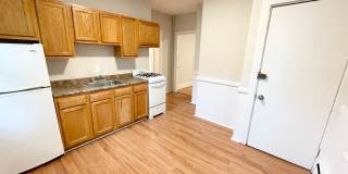3 Bed - 1000sqFt - Mission Hill Gallery 9