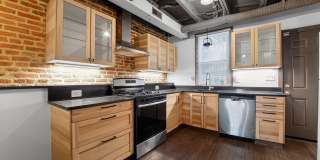 1602 LATROBE Street Gallery 8