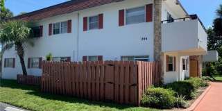 206 SW 1st Street unit: J-4 Gallery 1