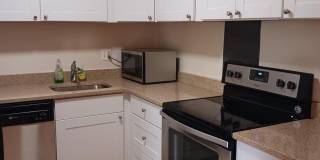 4600 CONNECTICUT Avenue NW Gallery 7