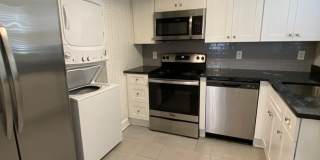 1068 Nichols St. ~ 2 bedroom / 1.5 bathroom town home ~ Near Cameron Village and Downtown Raleigh areas Gallery 5