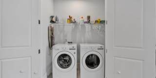 6890 Peachtree Dunwoody Road Gallery 24
