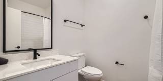 New Downtown Longmont Townhome | Office + 2BDR Gallery 26