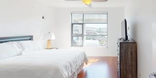 Edgewater Gallery 16