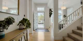 Gorgeous 4 Bedroom Home in NW Indian Peaks Neighborhood. Hardwood floors, Wine Closet and More Gallery 6