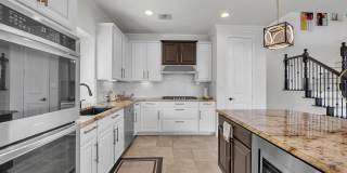 15409 Barrie Dr Gallery 3