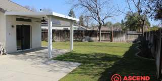Beautiful 4 Bed / 2 Bath Home in Desirable Seven Oaks Community! Gallery 12