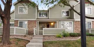 Spacious 2 Bedroom, 2.5 Bath Townhome in Desirable South Fort Collins Spacious 2 Bedroom, 2.5 Bath Townhome in Desirable South Fort Collins Gallery 1