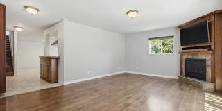 545 Bonair Gallery 40